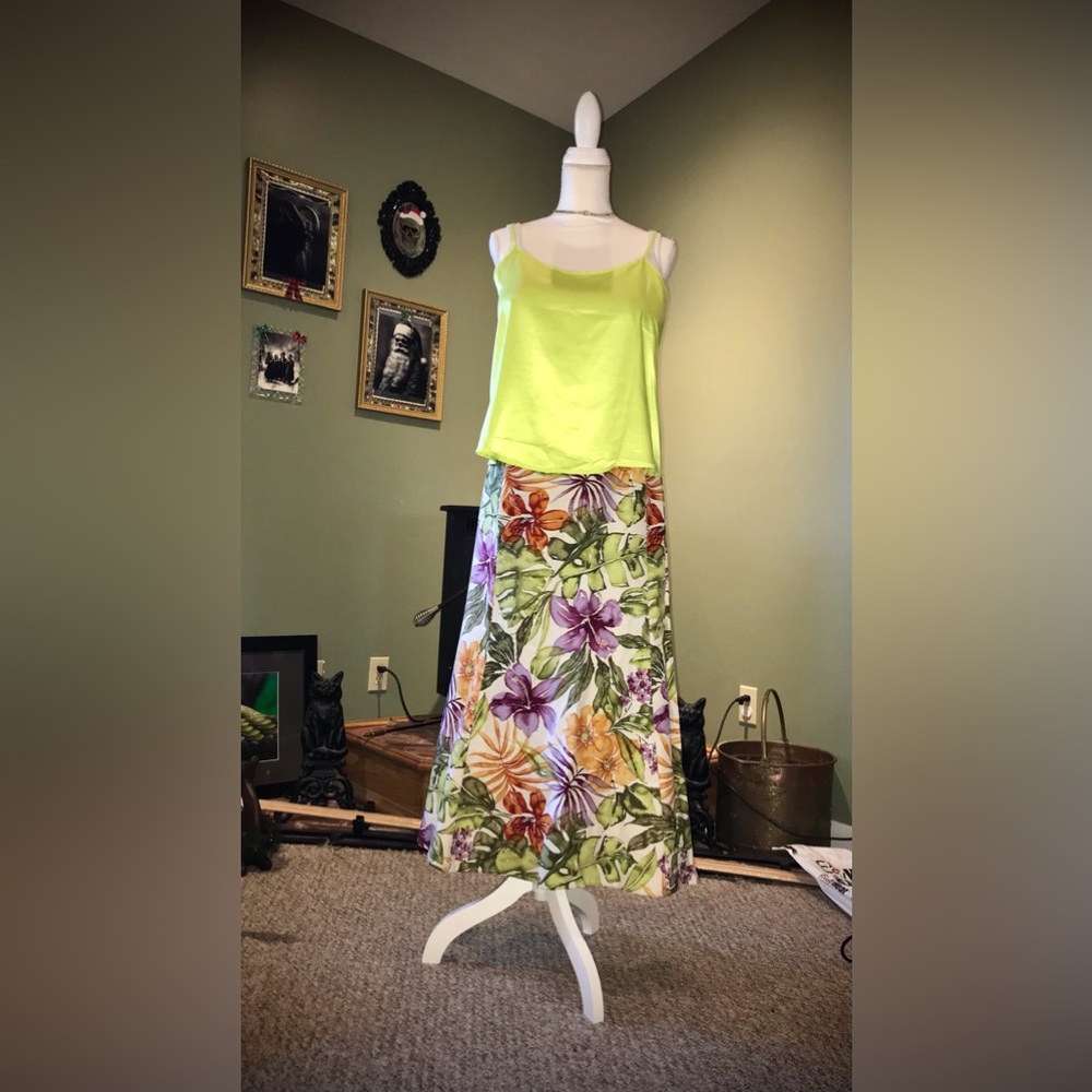 Talbots Silk & Linen midi skirt Size 22 Floral Tropical